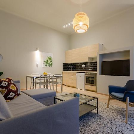 Deluxe Studio In Party District. Ak2B Будапеща Екстериор снимка