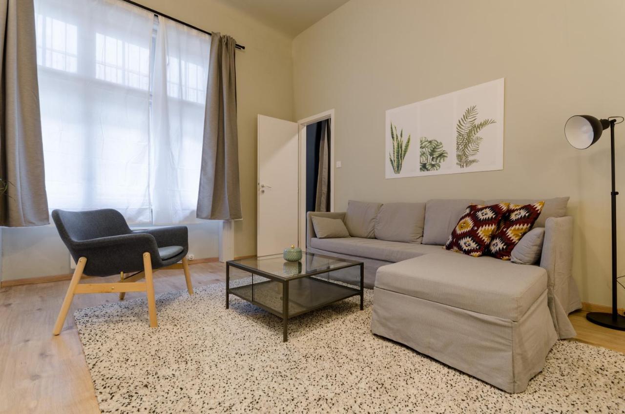 Deluxe Studio In Party District. Ak2B Будапеща Екстериор снимка
