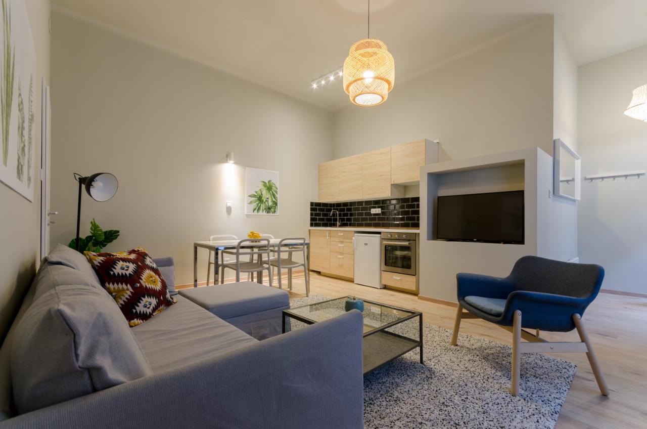 Deluxe Studio In Party District. Ak2B Будапеща Екстериор снимка