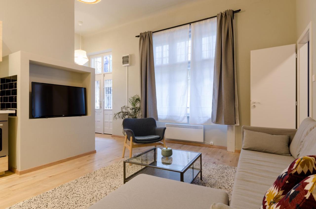 Deluxe Studio In Party District. Ak2B Будапеща Екстериор снимка